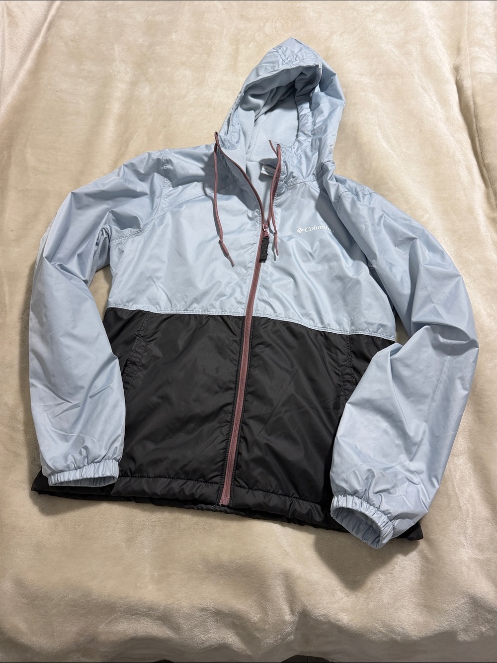 Columbia Womens Two-Tone Light Blue and Black Hooded Jacket-fleece lined